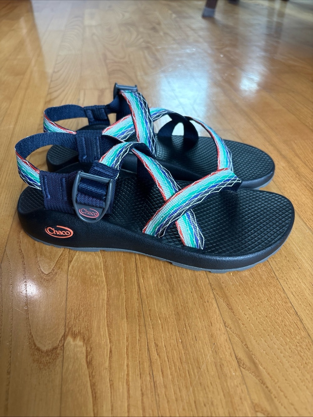 Chaco Women’s Z1 Classic Sandals Prism Mint Rainbow Colorful Waves Shoes Sz 8